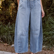 Load image into Gallery viewer, Barbra Barrel Jeans