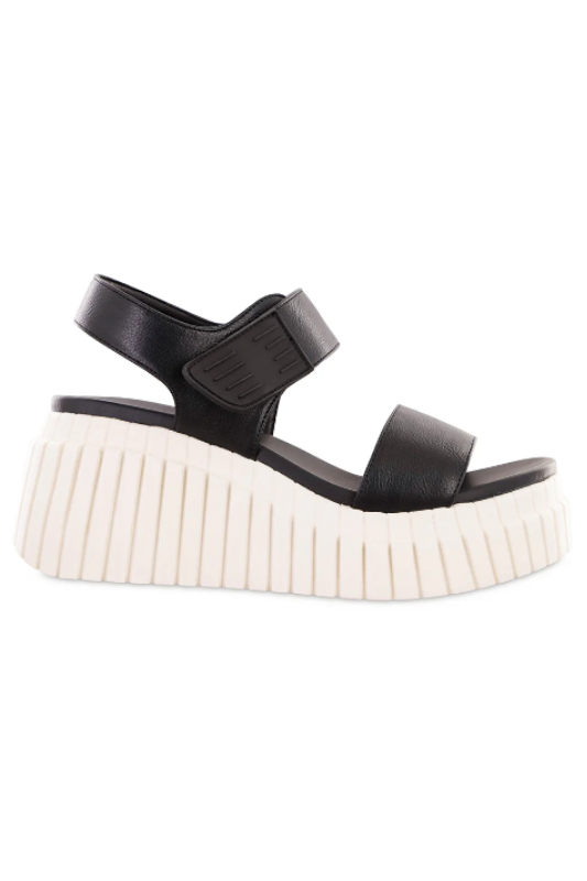 Yuri Sandal - Black