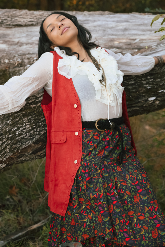 Flint Suede Vest - Rust