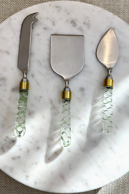 Smoky Green Cheese Set