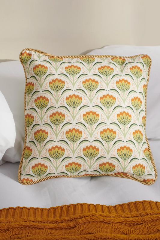 Nouveau Pillow