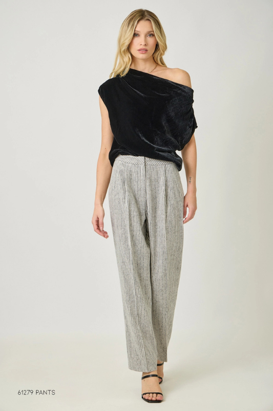 Vera Velvet Top- Black