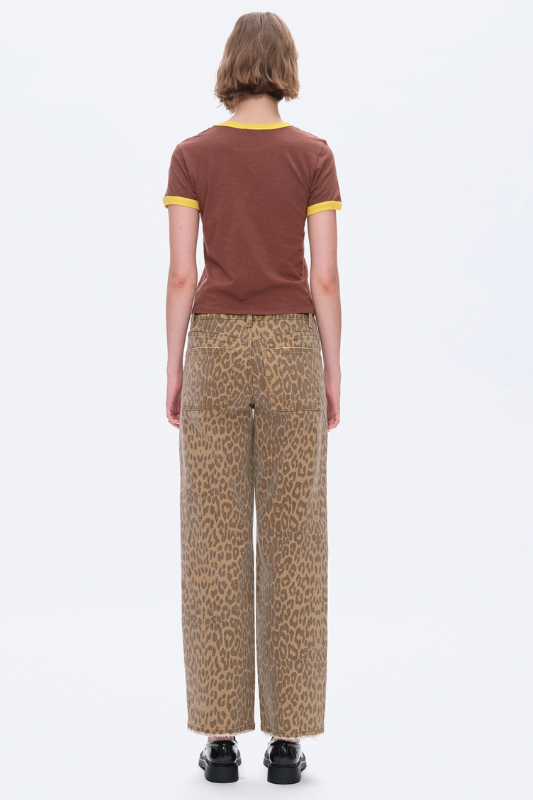 Mid Rise Leopard Jeans