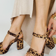 Load image into Gallery viewer, Beverly  Chunky Heel
