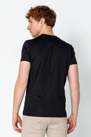 Everyday V-Neck - Black